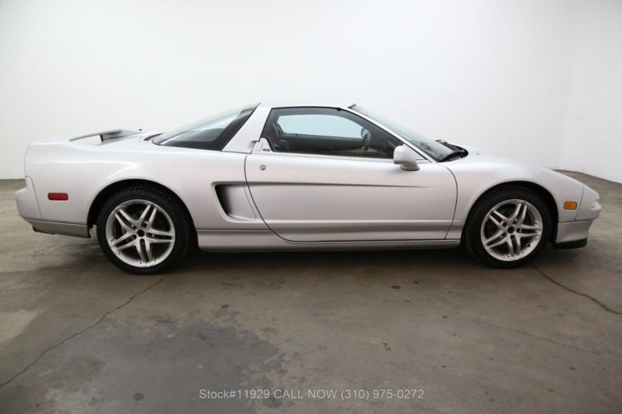  Acura NSX 1993 года  (фото 5 из 37)